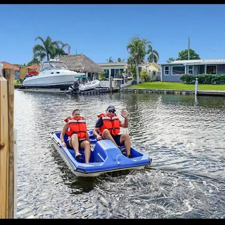 Dania Beach Waterfront,Near Hollywood & Fll